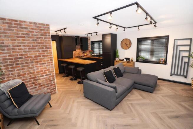 Kitchen & Living Area