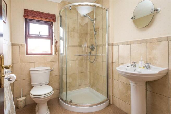 Master Ensuite