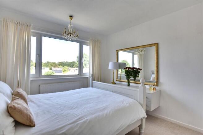 3 bed Semi-Detached for sale Image 6