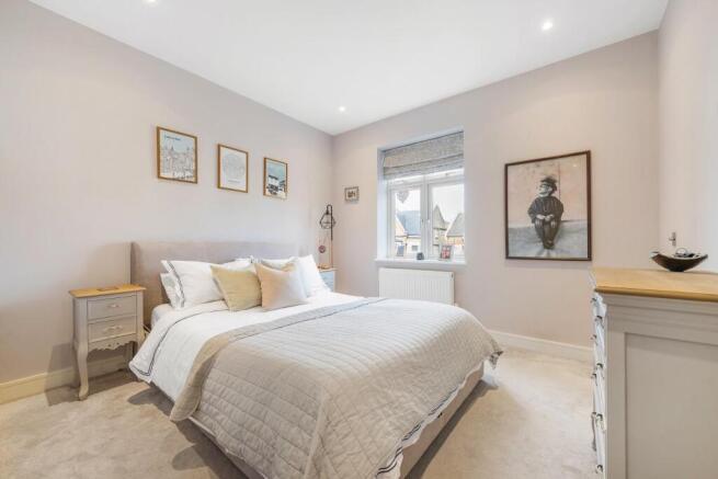 Bedroom 1.JPG