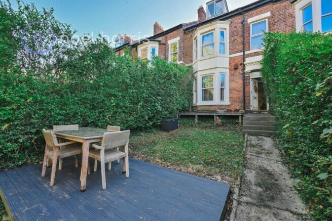 1-bed flat on Stratford Grove, Heaton, NE6, £159,950