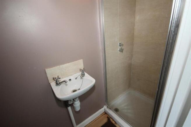 4 bed Semi-Detached for sale Image 10