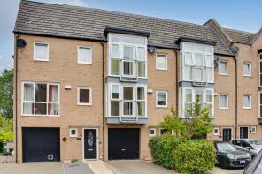 157, Samuel Jones Crescent, St. Neots PE19 6QZ