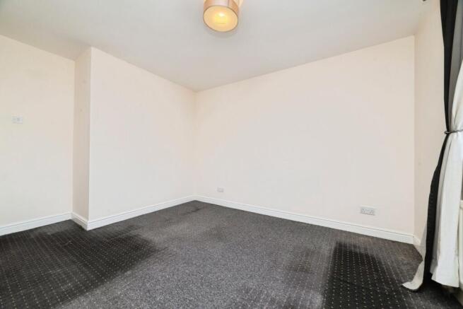 2 bed Apartment for sale Image 9