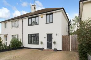 3, Tiptree Close, Leigh-on-sea SS9 4BA