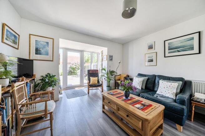 Open plan living, dining & kitchen area