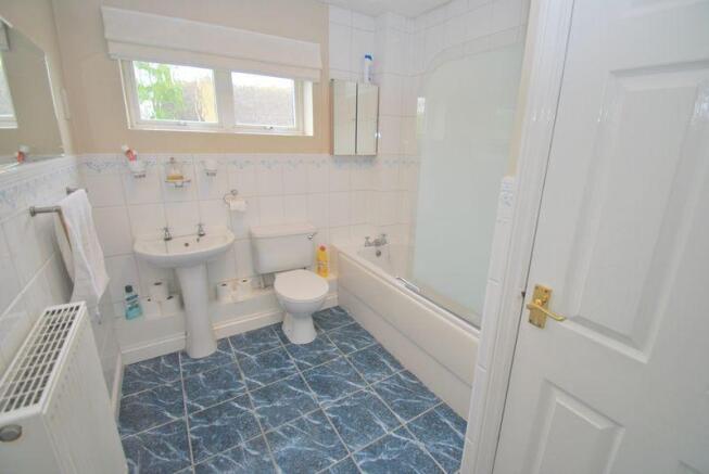 Main bathroom