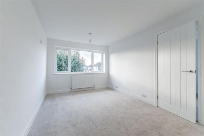 4 bed Semi-Detached for sale Image 5