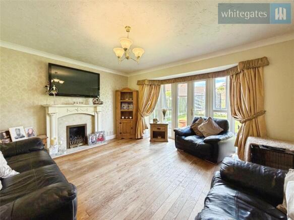 Augusta Drive, The Fairways, Wrexham, LL13 photo 4