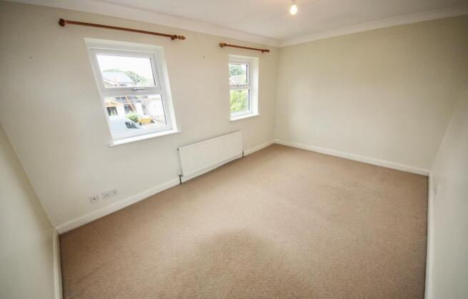 2 bed Detached to rent Image 5
