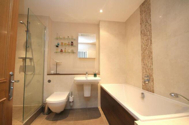 Luxurious Family Bathroom
