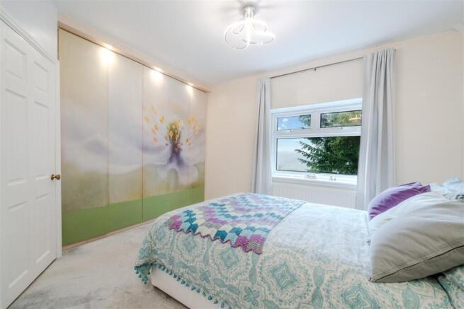 Bedroom 1-3.jpg