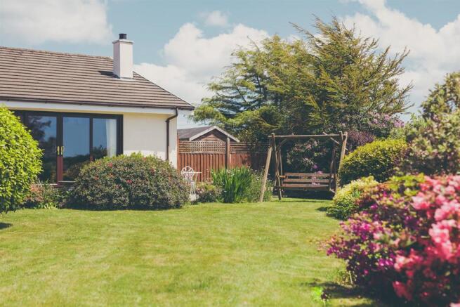 Briar Lodge Front Garden.jpg