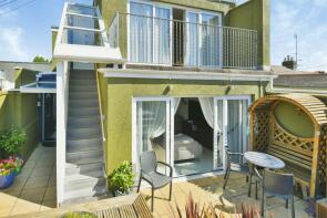 11, Wesley Lane, Saltash PL12 6TT