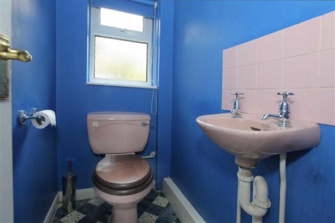 CLOAKROOM