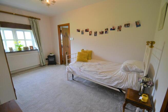 Fourth bedroom