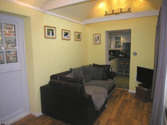 Photo 03