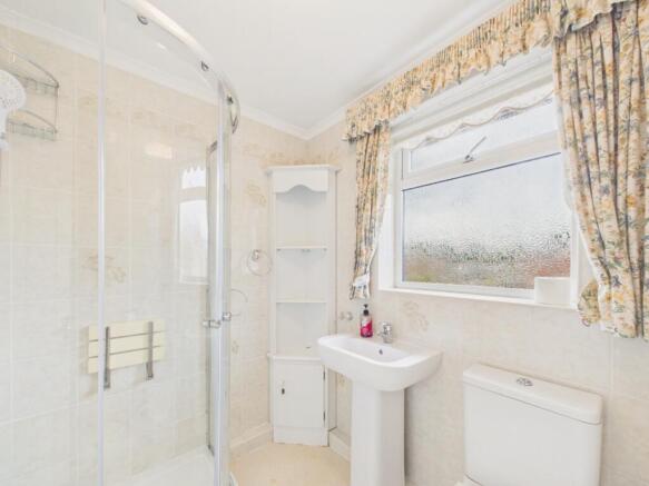 3 bed Semi-Detached for sale Image 7