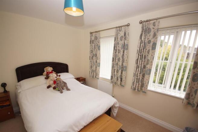 Master Bedroom.JPG