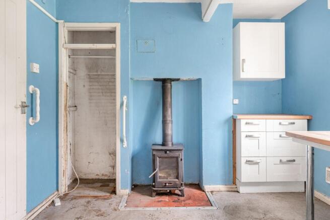 24, Tynings Road, Nailsworth, GL6 photo 4