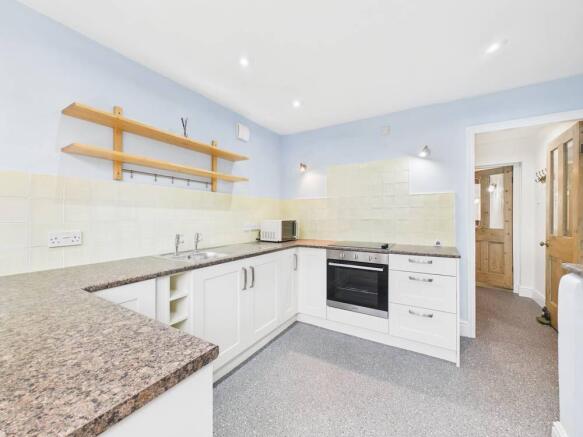 2 bed Terraced for sale Image 6