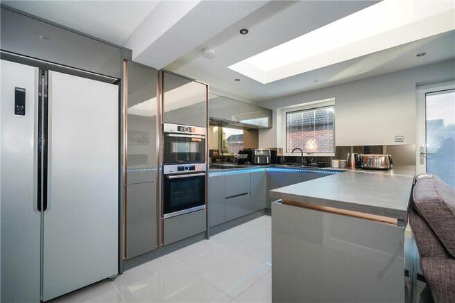 Contemporary Kitchen