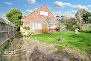 Peacehaven, Sussex Place, Rushden NN10 6PS