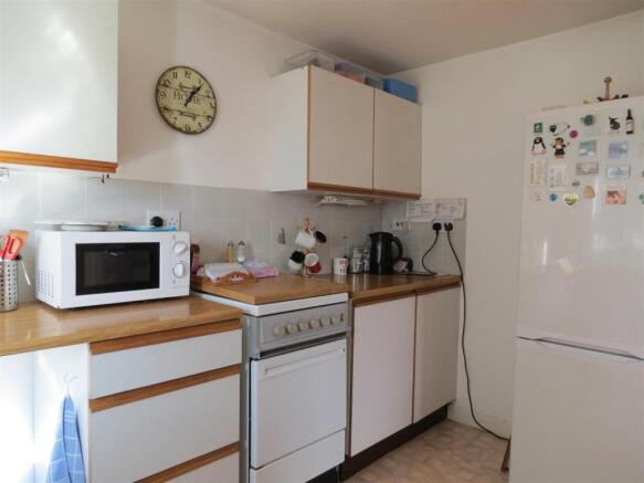 Kitchen: