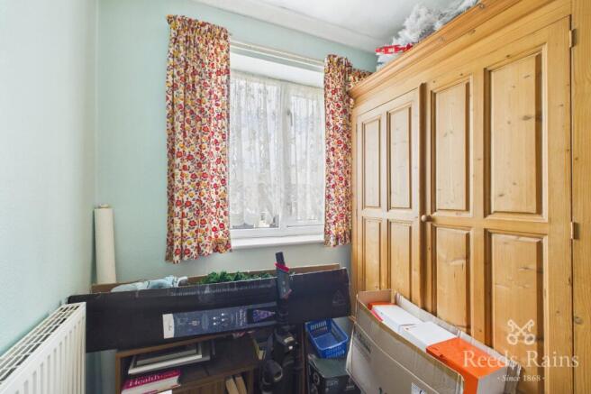 3 bed Semi-Detached for sale Image 5
