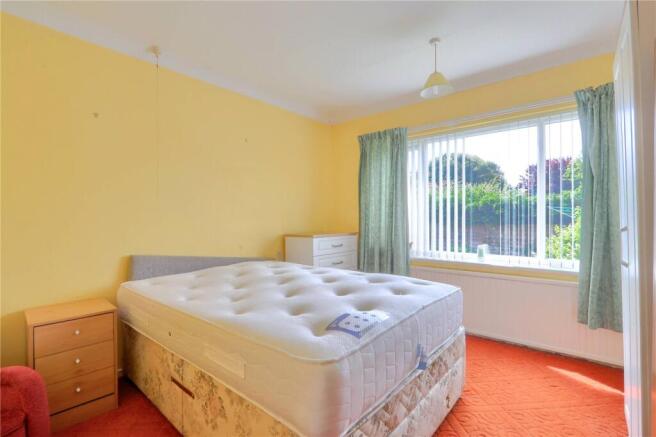 2 bed Bungalow for sale Image 6
