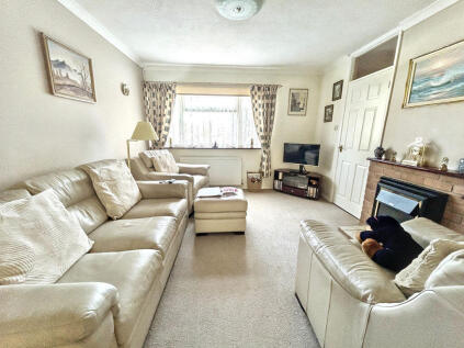 Amhurst Gardens, Belton