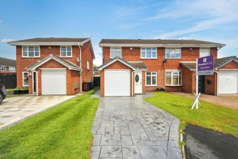 Woodhead Grove, Wigan, WN3