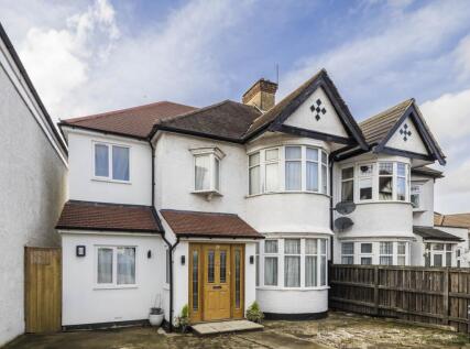 Southfields, London, London, NW4