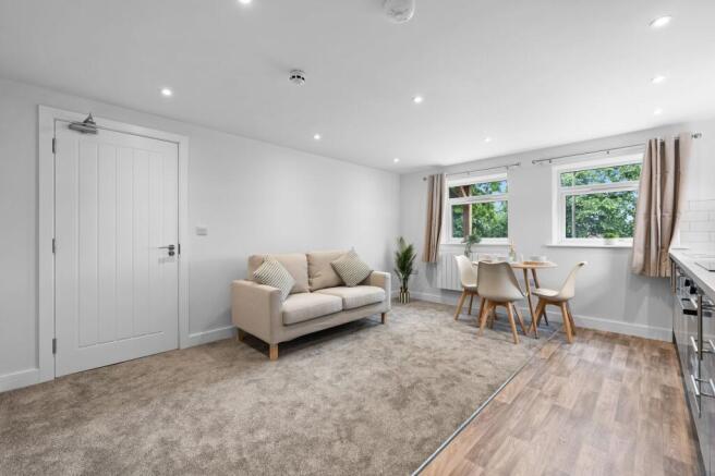 1 bed Flat to rent Image 10
