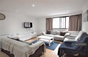 Flat 13, 109 Sullivan Court, Earl's Court Road, London SW5 9RP