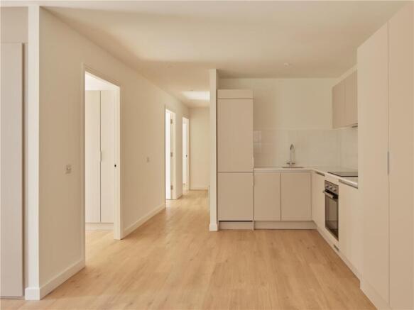 Kitchen & Dining