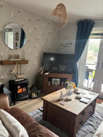 3 bed Terraced for sale Image 6