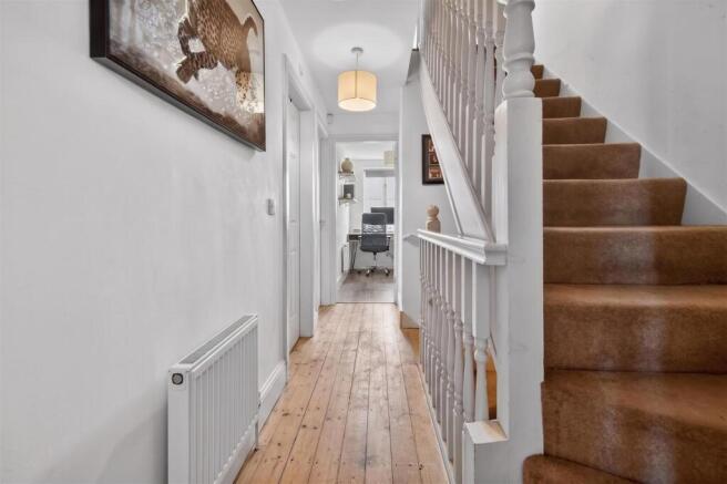 4 bed Terraced for sale Image 7