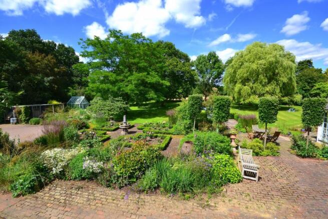 formal garden