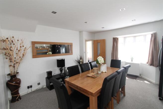 Dining Room.JPG
