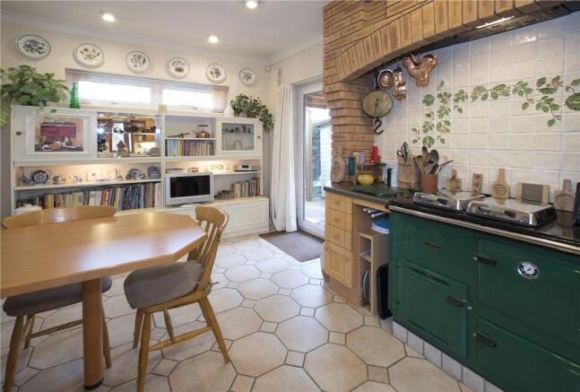 Kitchen/Breakfast