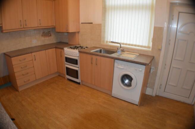 Fully Fitted Kitchen