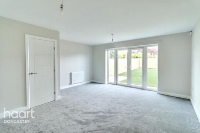 2 bed Semi-Detached for sale Image 6