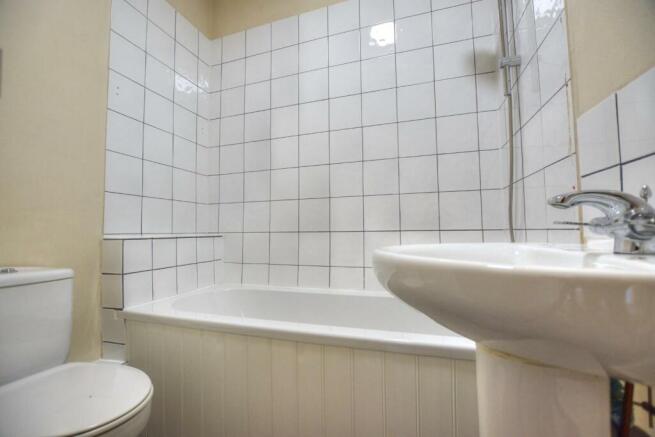 BATHROOM 2.jpg