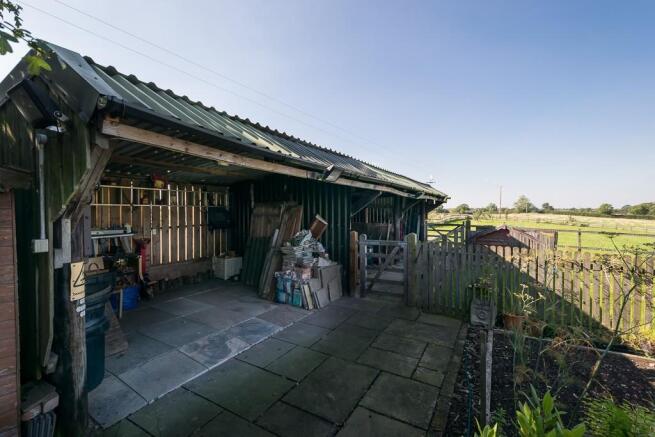 Stable & Store 