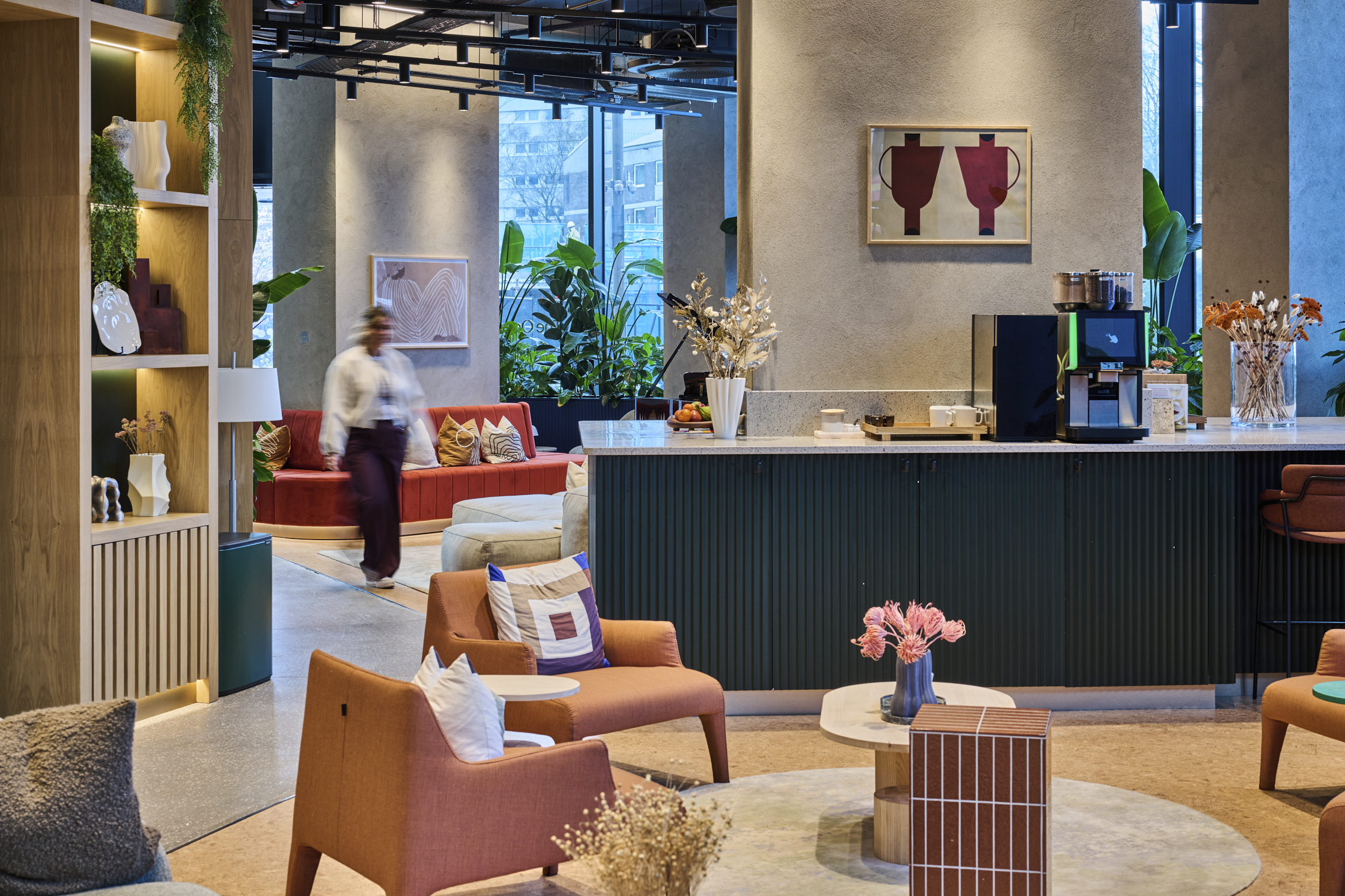 Stunning Communal Area