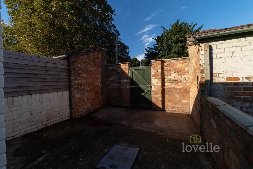 Beaufort Street, Gainsborough, DN21 floorplan
