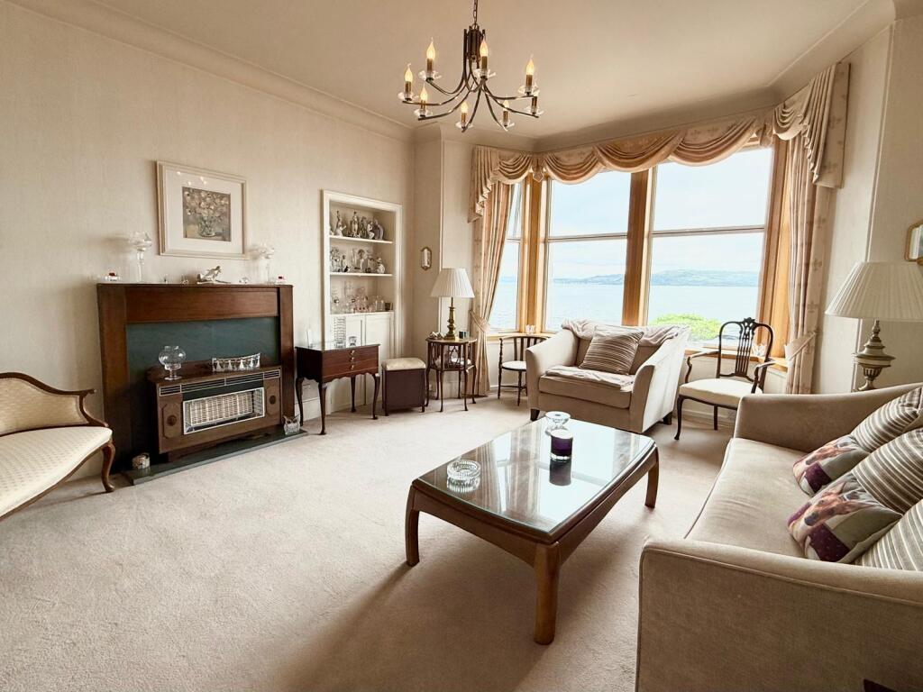 House in Dunoon, Argyll and Bute - More