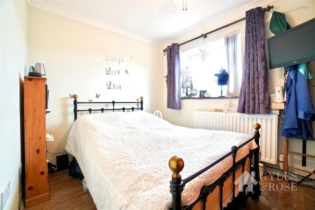 House in Manningtree, Lawford - More