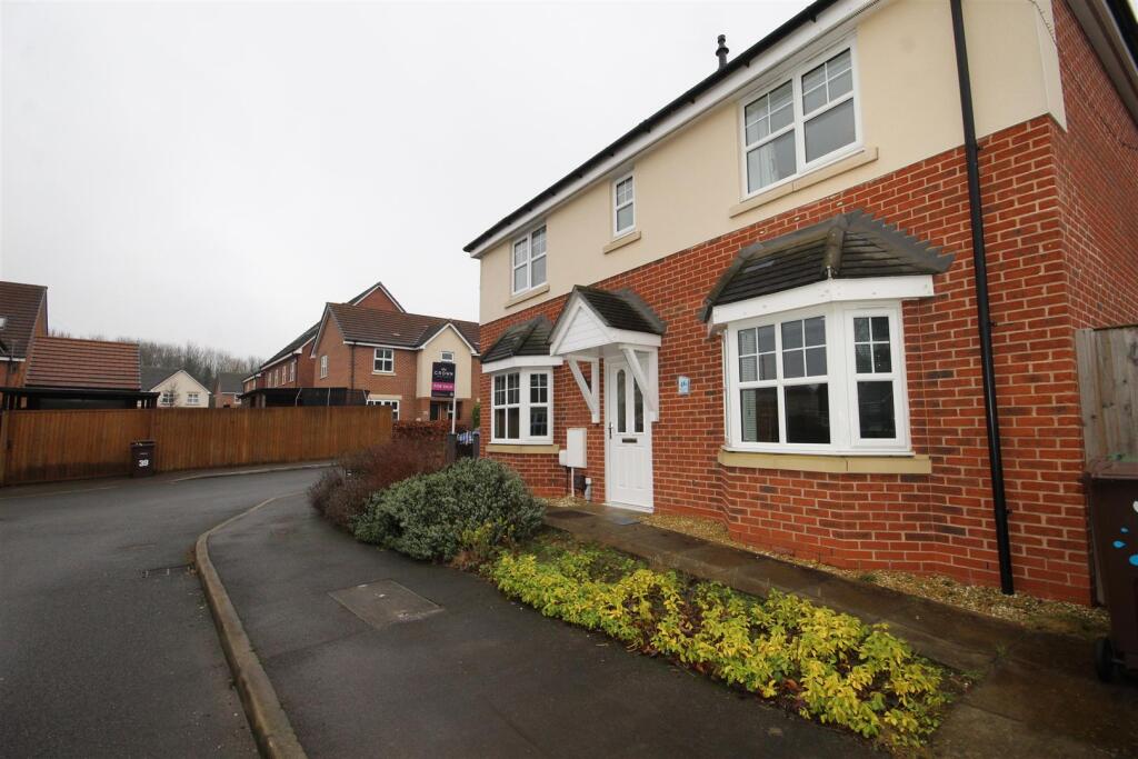 Main image of property: Mapplewell Road, Castleford